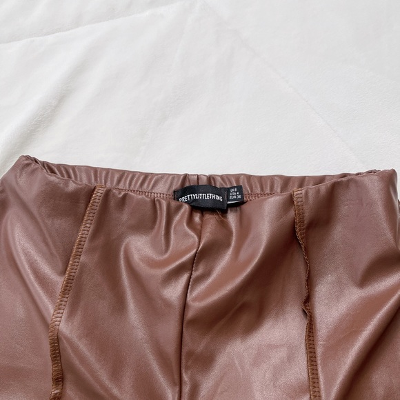 Pretty little thing🦋 brown leather pants - Picture 3 of 3